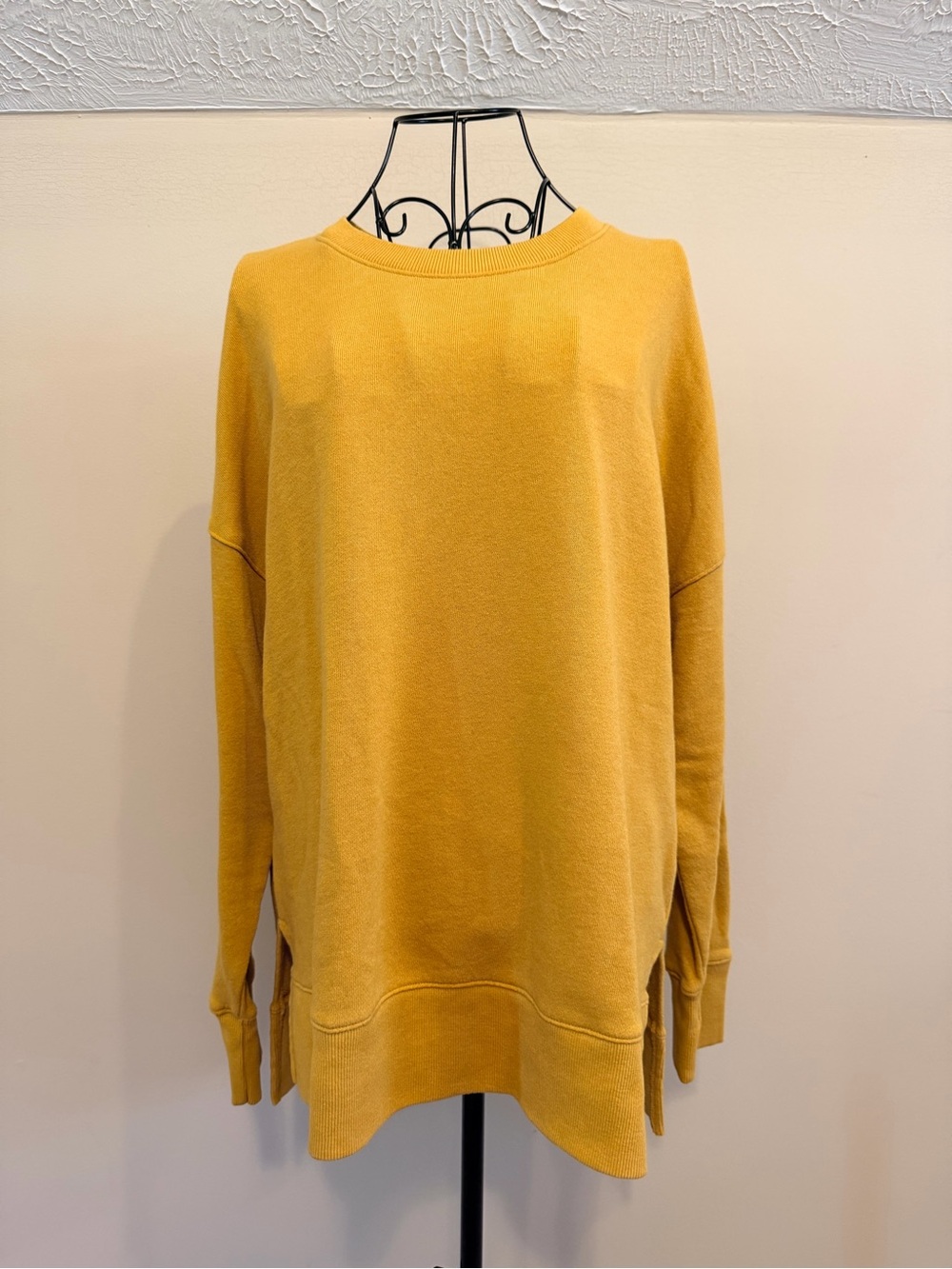 Time and Tru Fall Yellow Crew Neck Pullover Sweatshirt Long Sleeve Relaxed Fit L